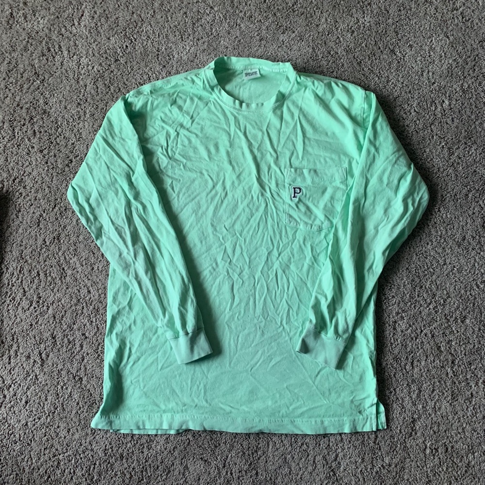 Long sleeve campus tee